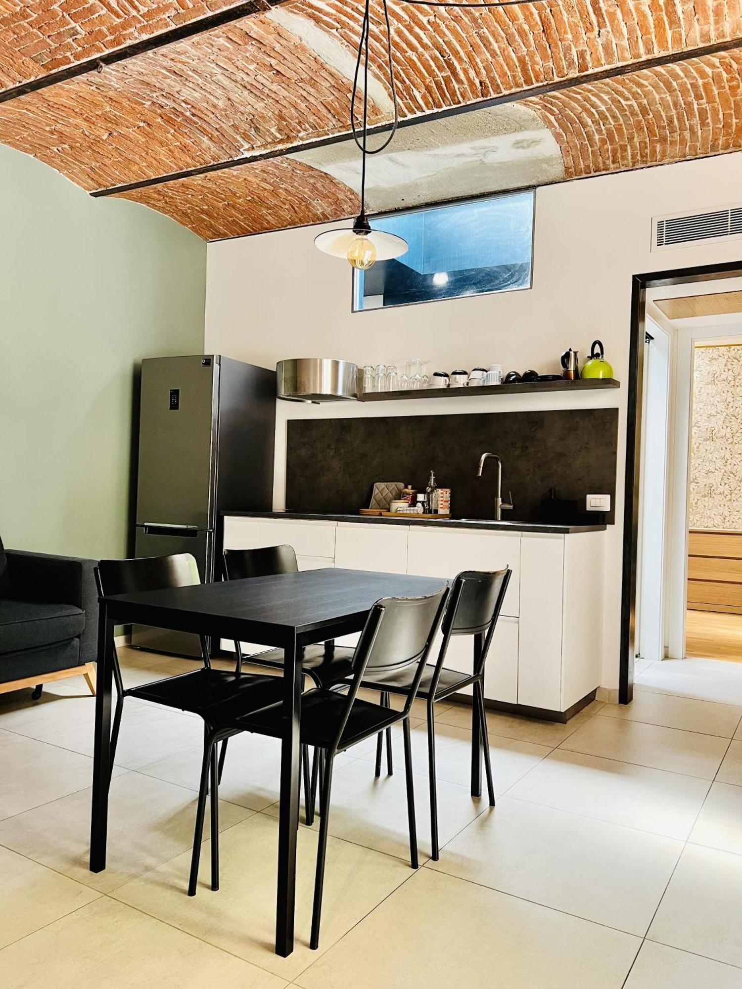 Bilocale Su Corte Milanese Экстерьер фото